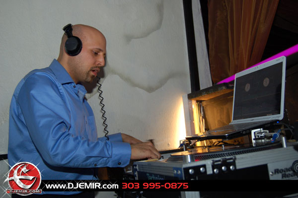 DJ Emir on technics turntable at Oasis Nightclub